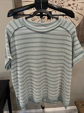 Zenana! Waffle knit Shirt /Striped Crewneck Tee/ Size Small/Medium / Like New!